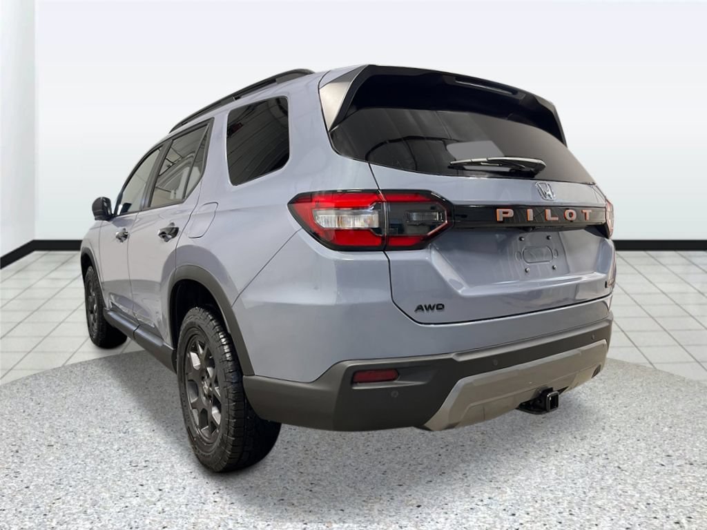 New 2026 Honda Pilot TrailSport image 5