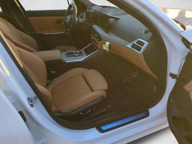Certified 2025 BMW 330i Sedan w/ Premium Package image 19