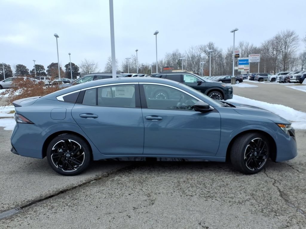 New 2026 Nissan Sentra SR w/ SR Premium Package FWD image 2