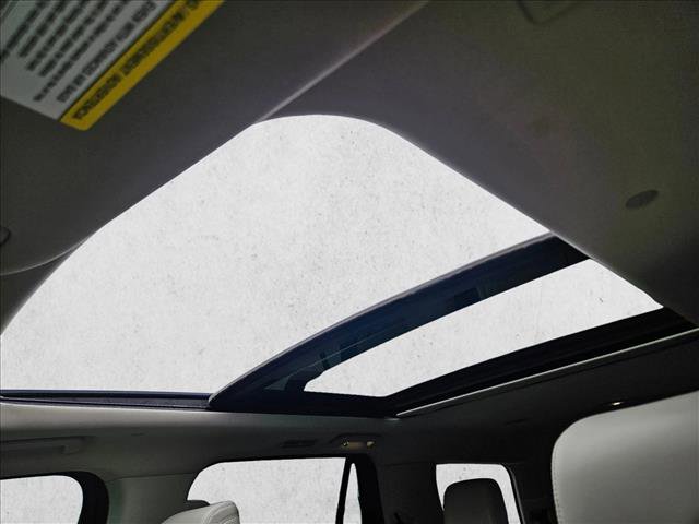 Used 2021 Ford Expedition Platinum image 16