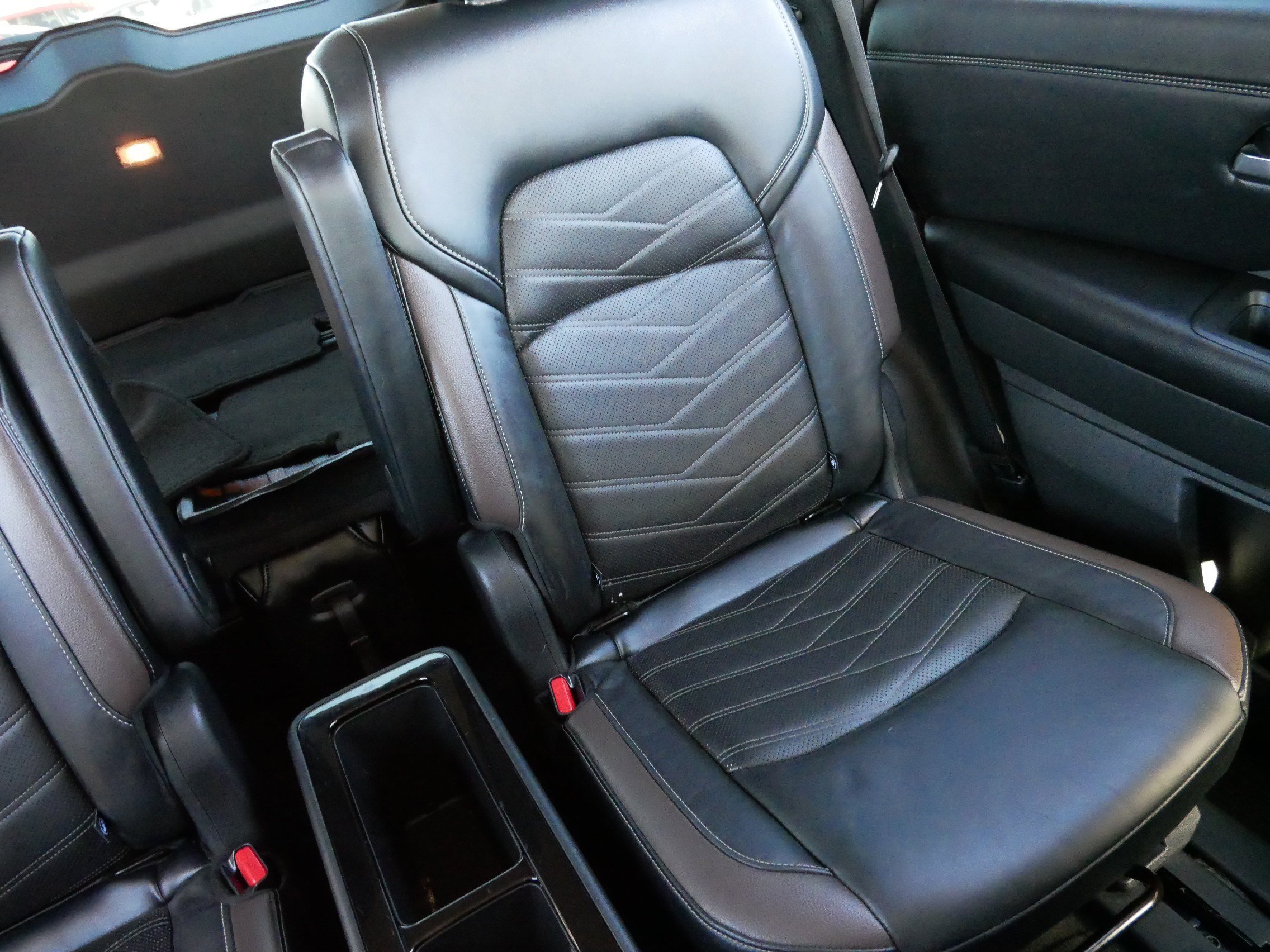 Used 2023 Nissan Pathfinder Platinum w/ Lighting Package (N93) image 14