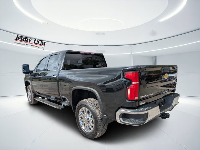 Used 2024 Chevrolet Silverado 2500 LTZ w/ LTZ Plus Package image 5