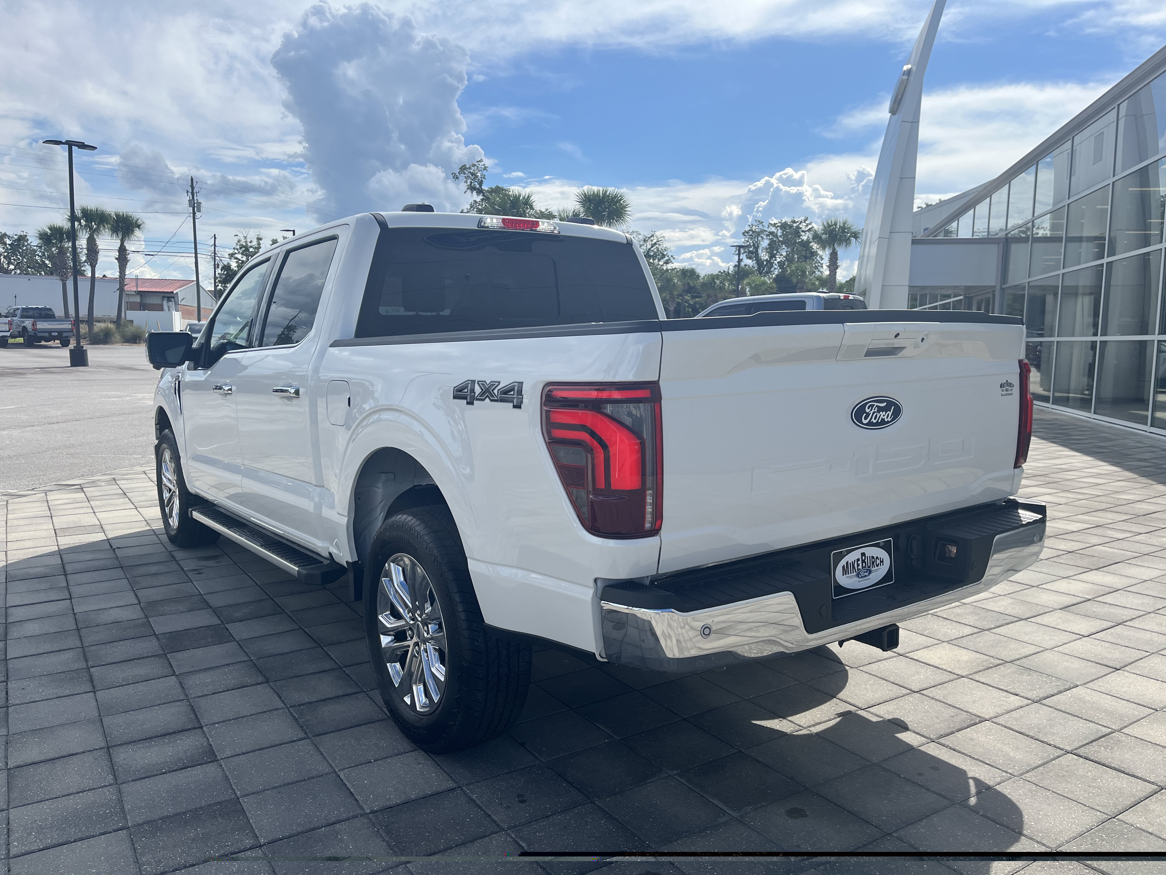 New 2026 Ford F150 Lariat w/ Equipment Group 501A Mid AWD/4WD image 4