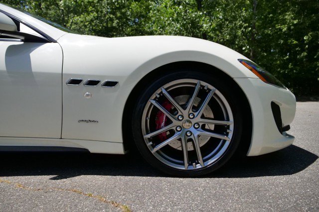 Used 2017 Maserati GranTurismo MC RWD image 35