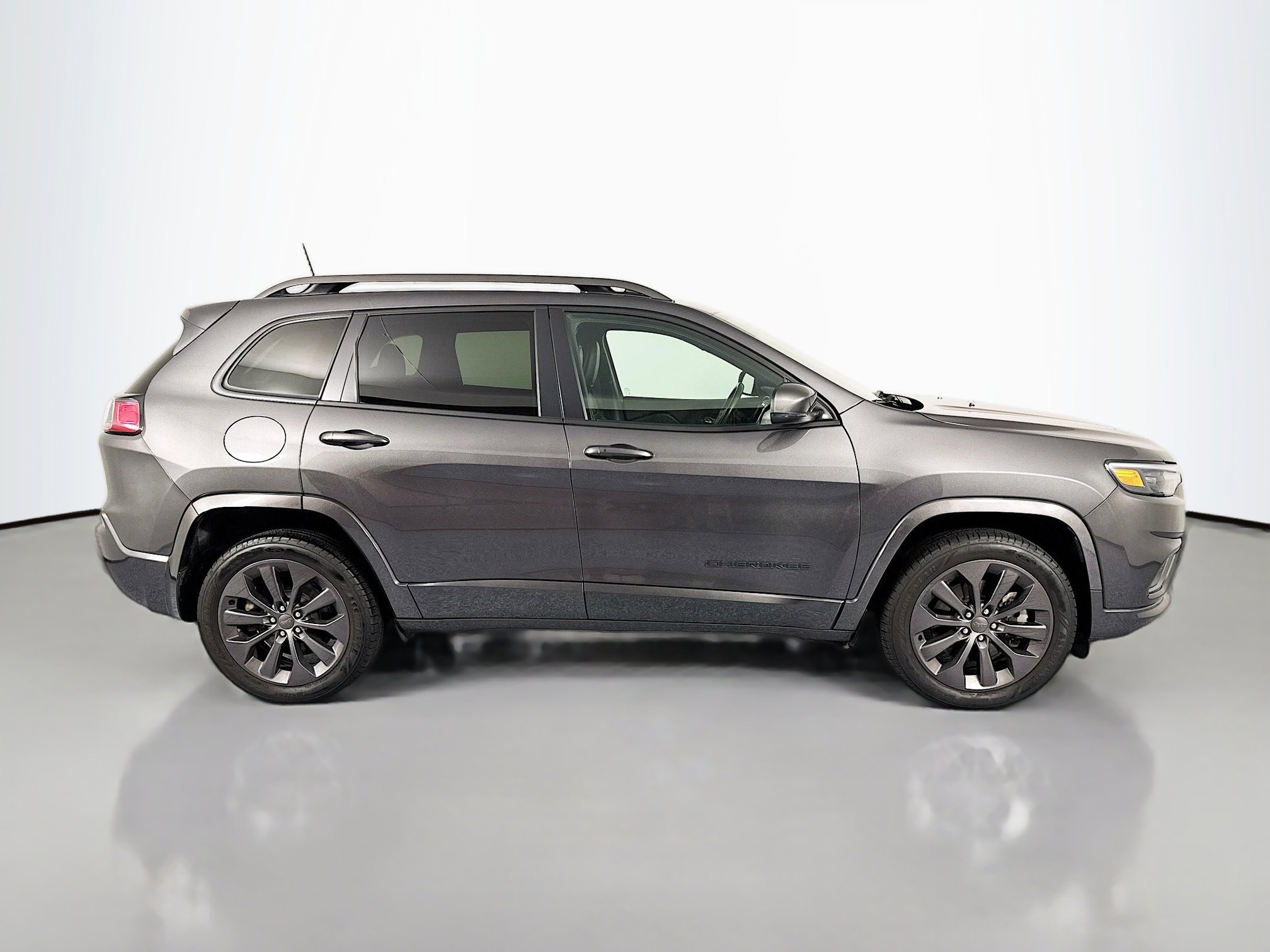 Used 2019 Jeep Cherokee High Altitude image 4