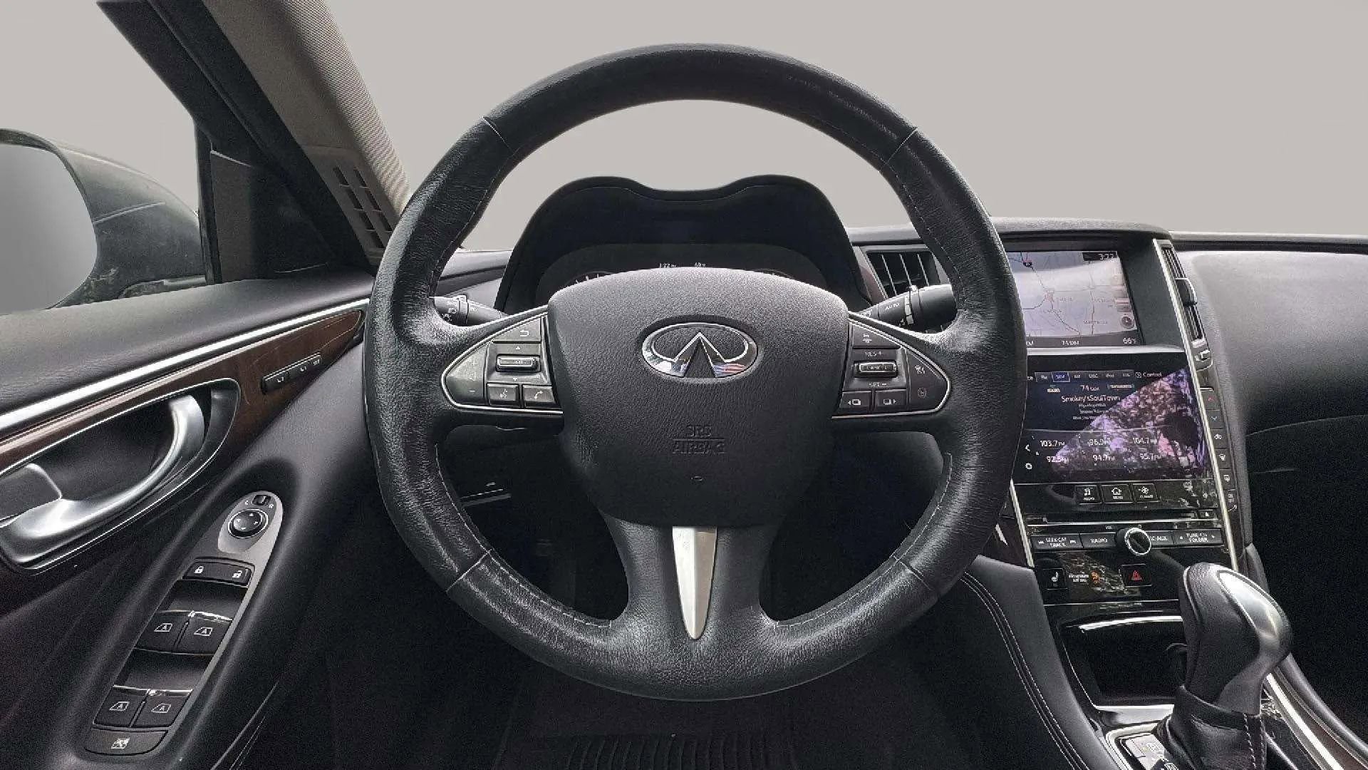 Used 2016 INFINITI Q50 3.0t Premium w/ Driver Assistance Package image 12