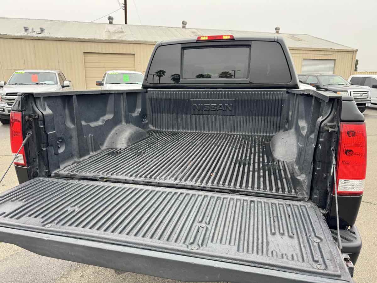 Used 2012 Nissan Titan S image 10