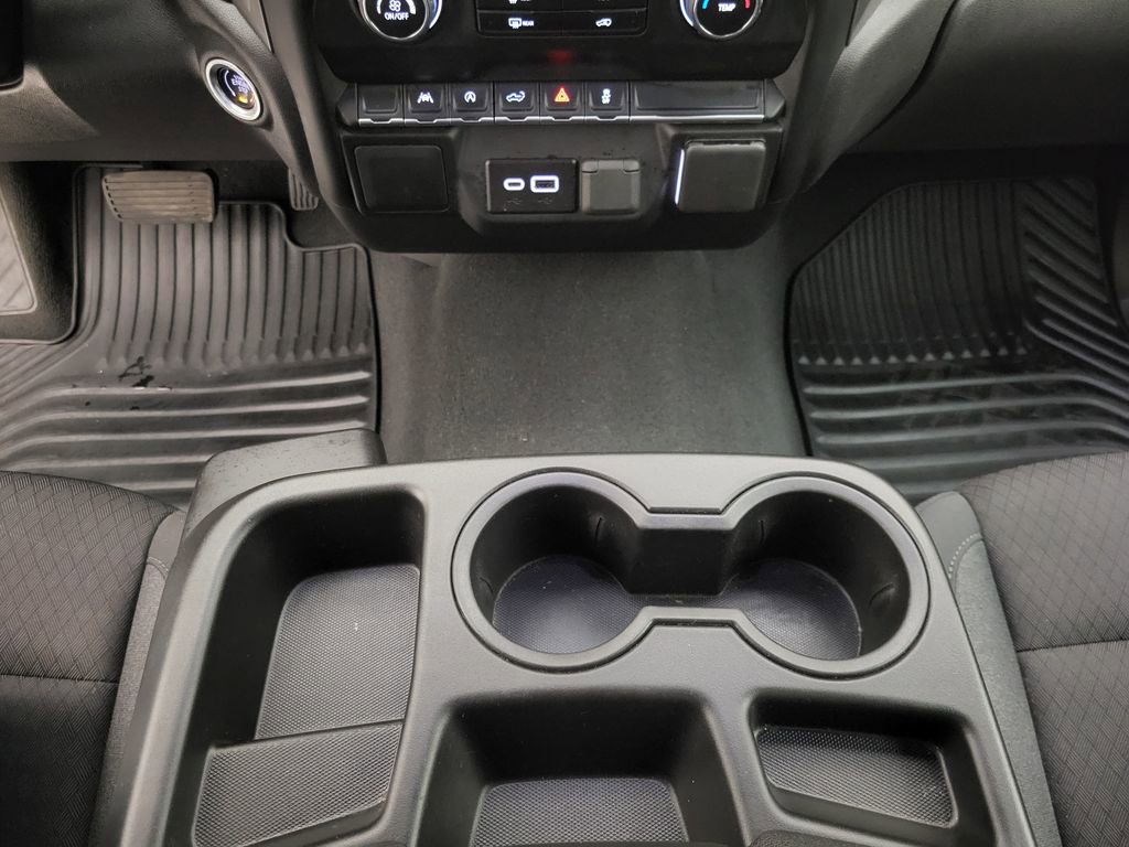 Used 2024 Chevrolet Silverado 1500 Custom image 32