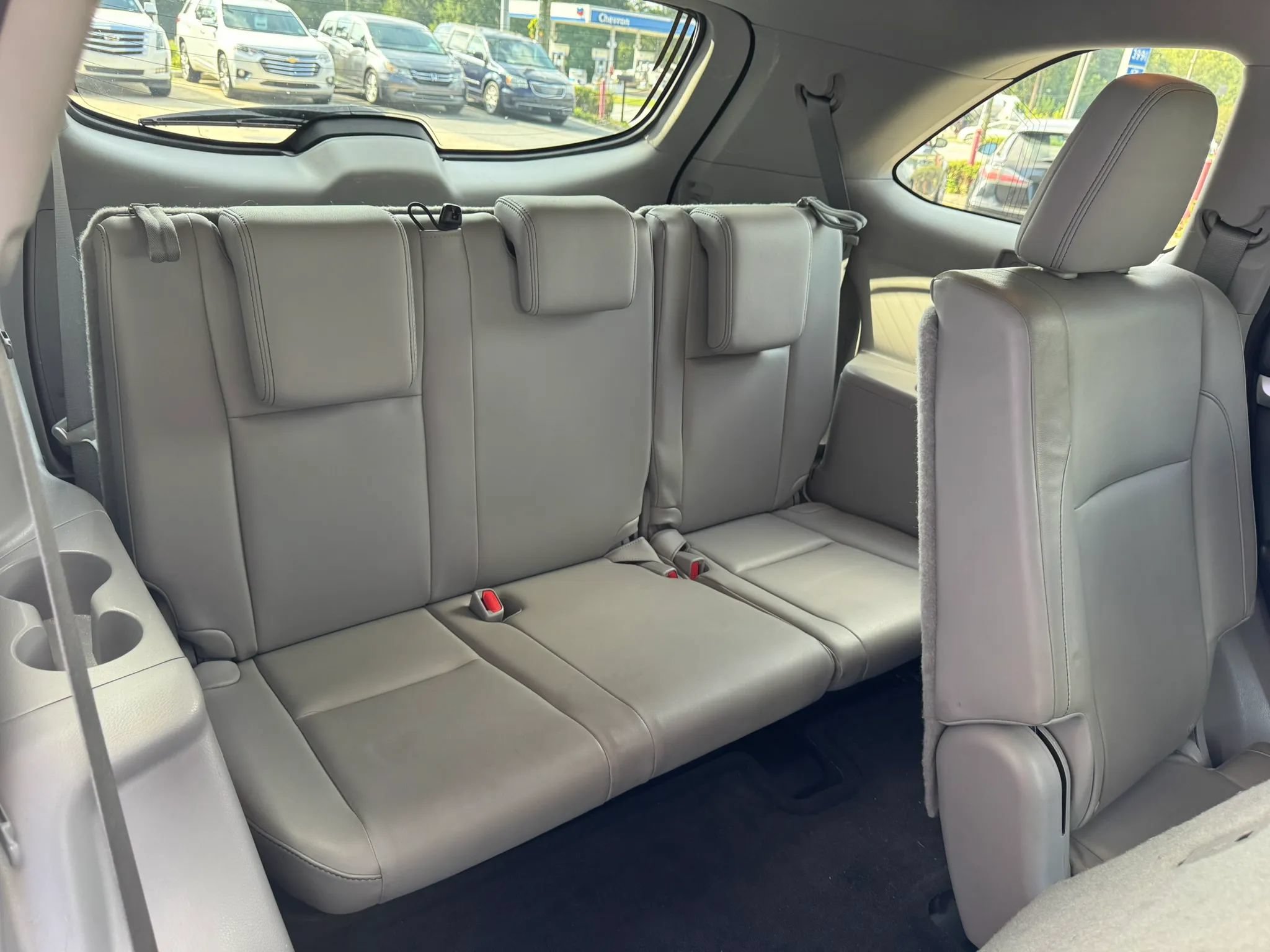 Used 2014 Toyota Highlander XLE FWD image 31