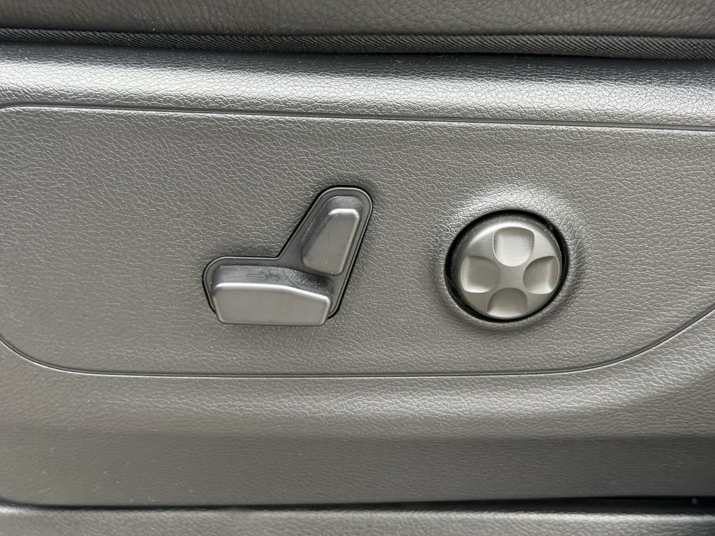 Used 2026 RAM 1500 RHO AWD/4WD image 24