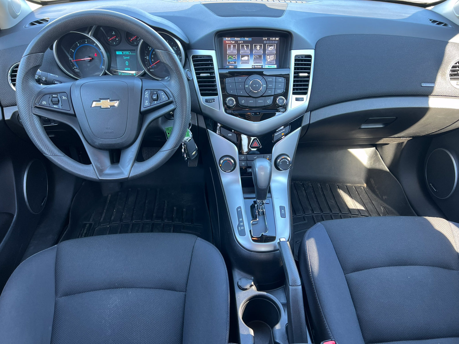Used 2015 Chevrolet Cruze LT w/ Sun And Sound Package FWD image 2