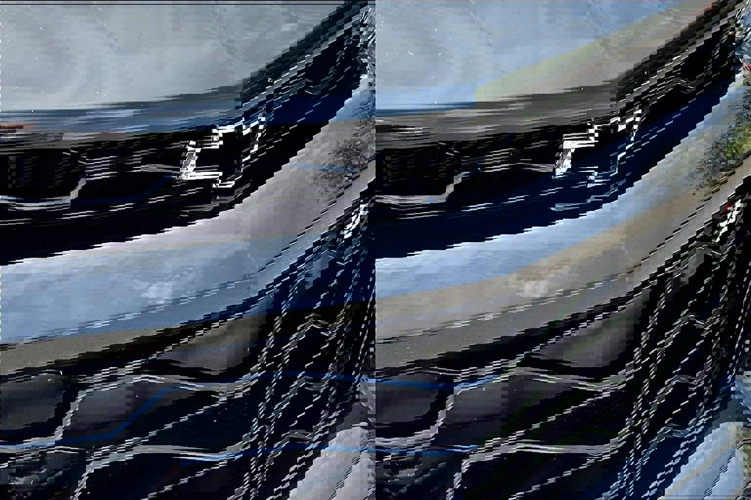 Used 2017 Chevrolet Camaro ZL1 image 29