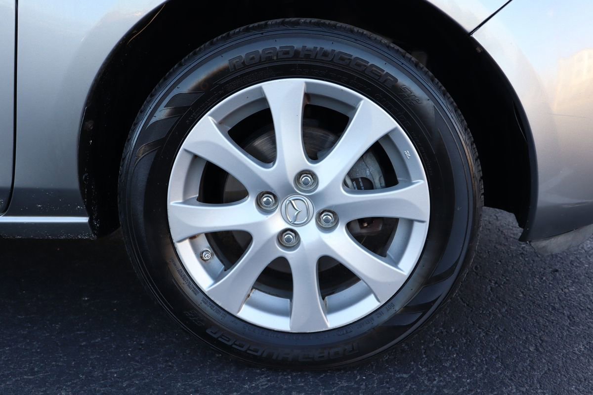 Used 2012 MAZDA MAZDA2 Touring image 44