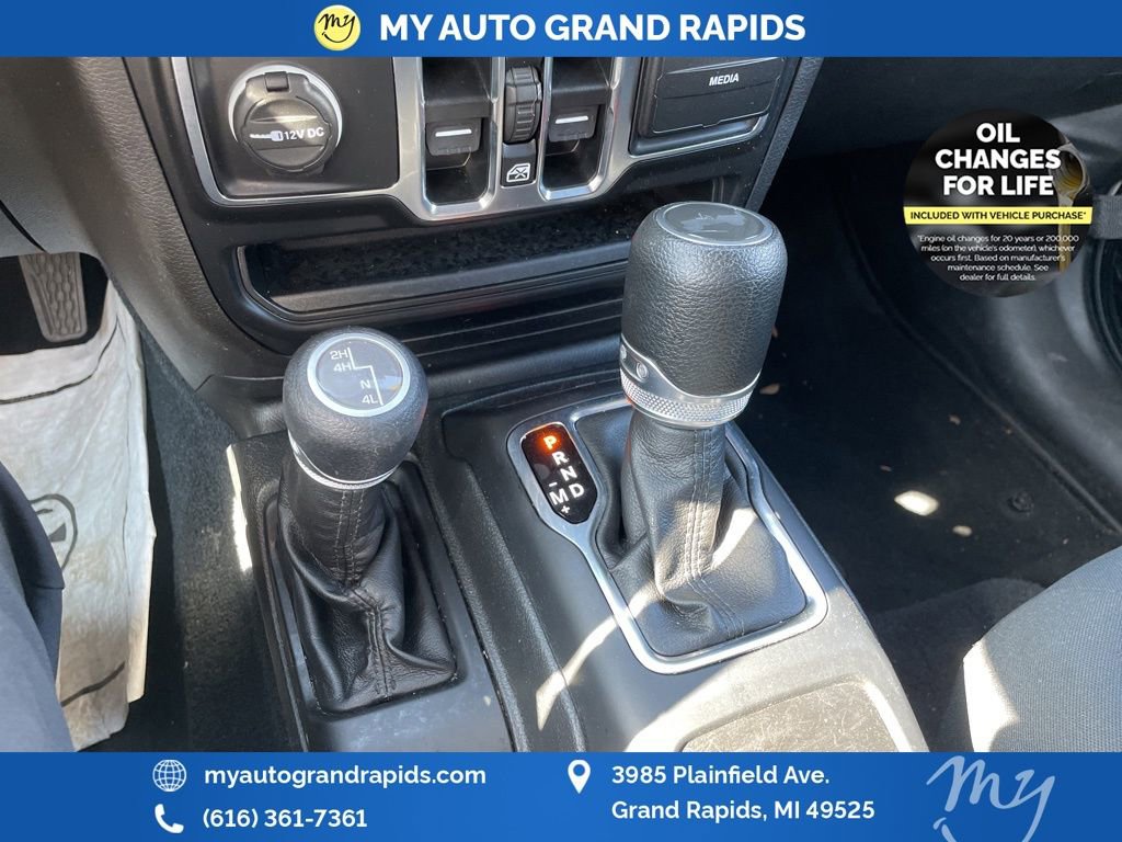 Used 2022 Jeep Wrangler Unlimited Sport image 25