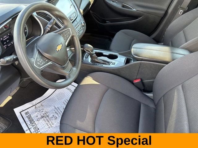 Used 2024 Chevrolet Malibu LT FWD image 11