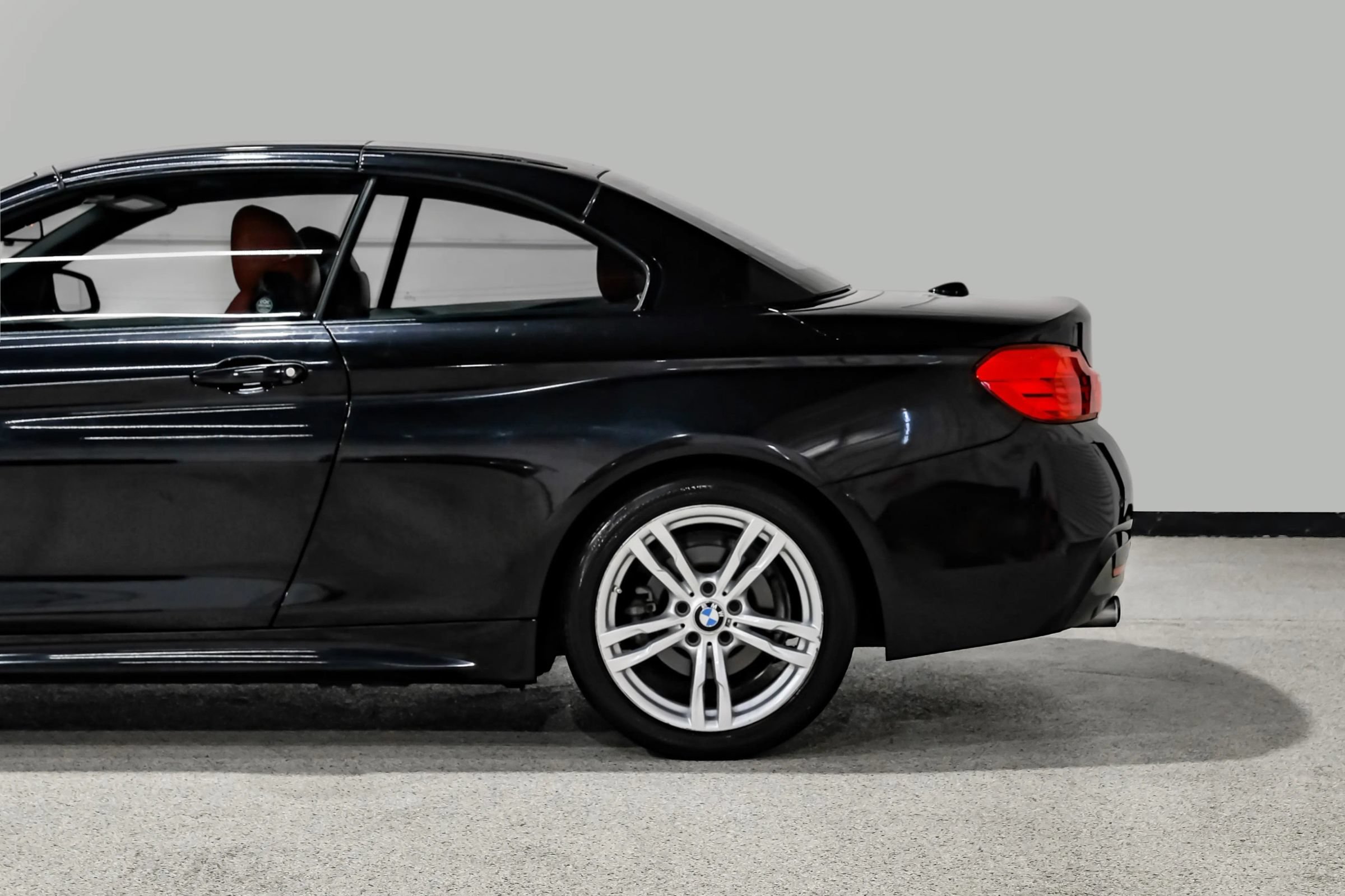 Used 2014 BMW 428i Convertible RWD image 10