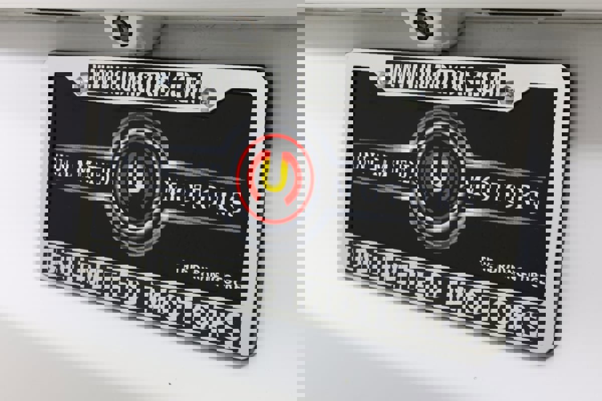 Used 2019 Chrysler Pacifica Limited w/ Tire & Wheel Group image 21