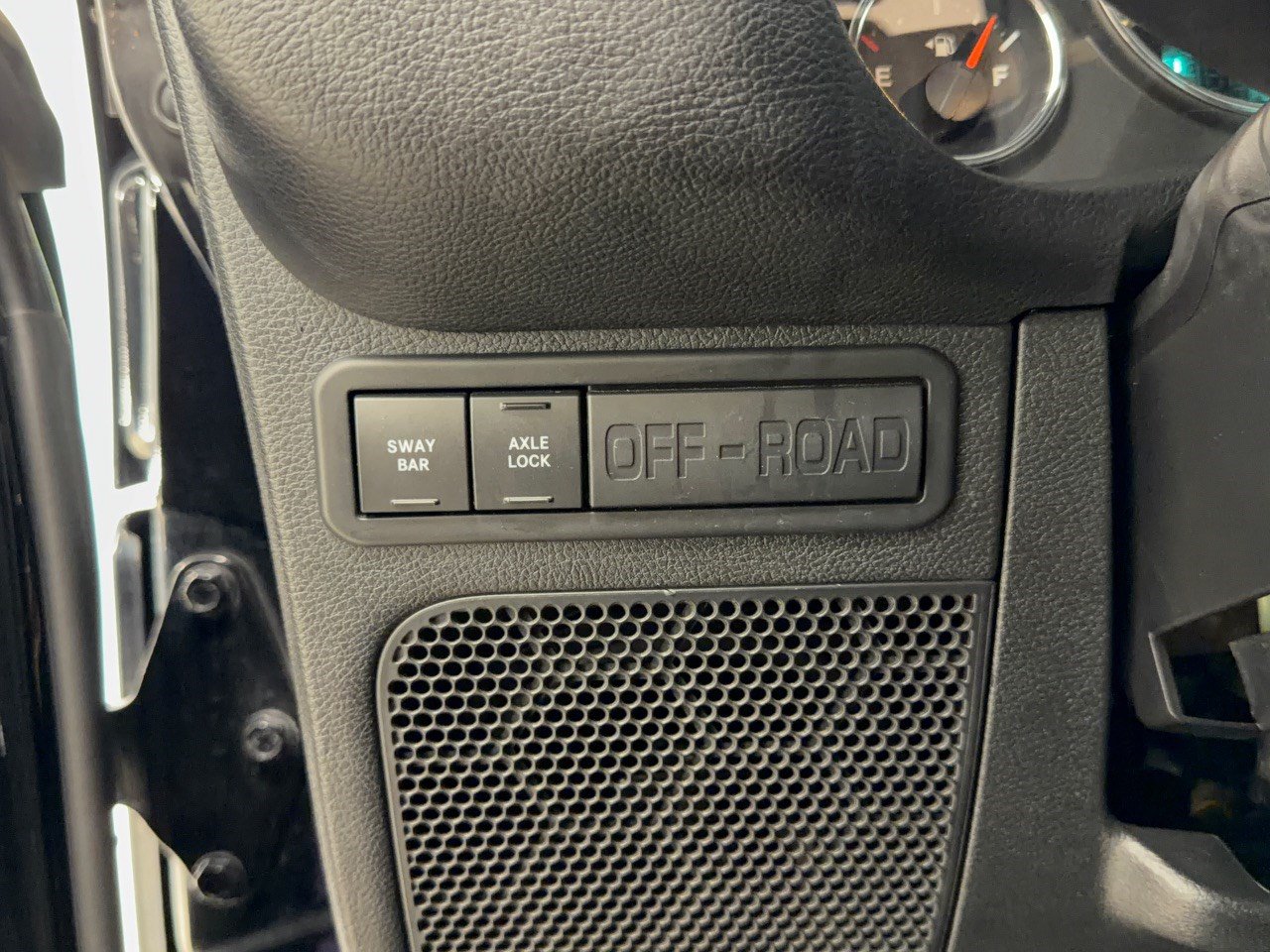 Used 2013 Jeep Wrangler Rubicon w/ PWR Convenience Group AWD/4WD image 31