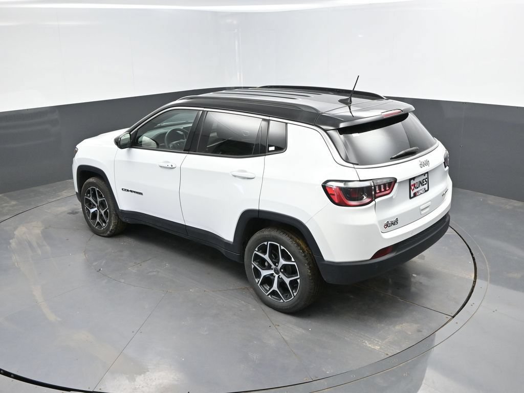 Used 2025 Jeep Compass Limited AWD/4WD image 30