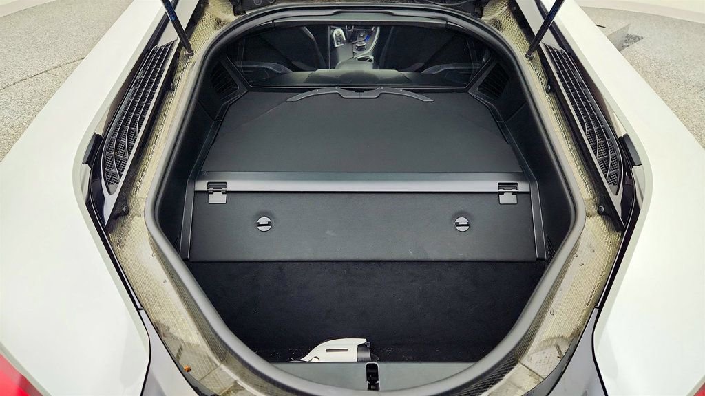 Used 2015 BMW i8 image 25