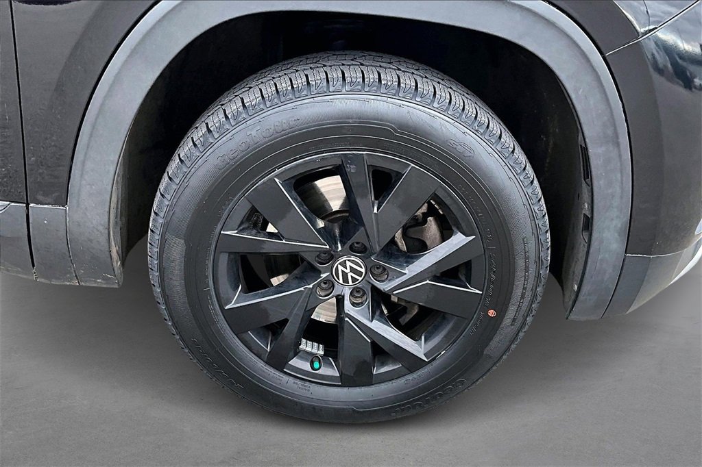 Used 2021 Volkswagen Atlas S image 6