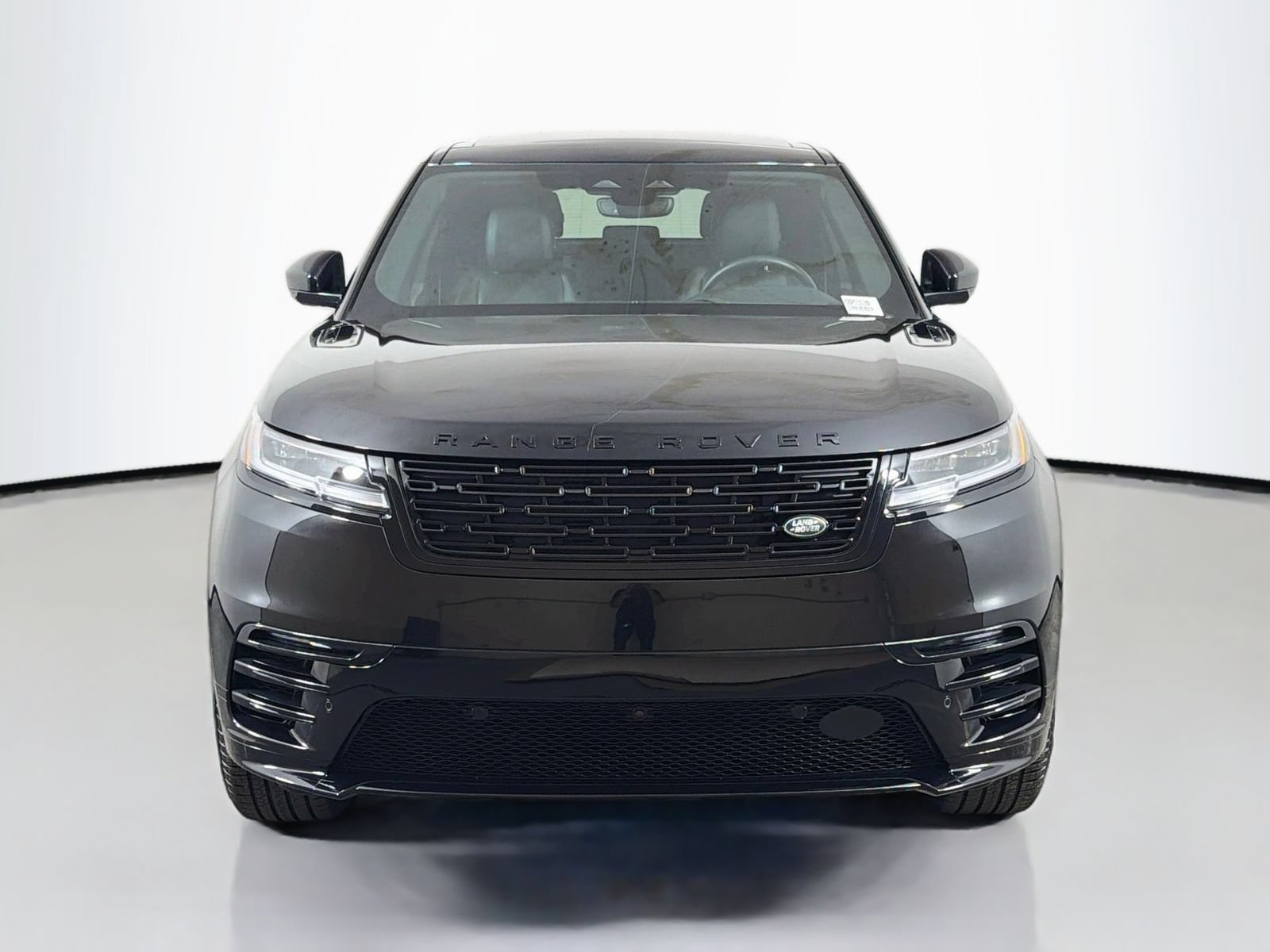 Used 2026 Land Rover Range Rover Velar Dynamic SE AWD/4WD image 8