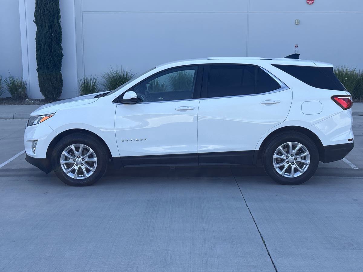 Used 2018 Chevrolet Equinox LT FWD image 6