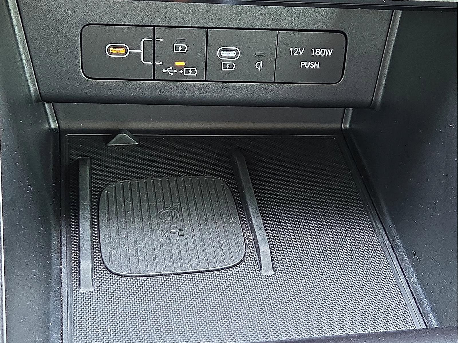 Used 2024 Hyundai Sonata SEL w/ Convenience Package image 16