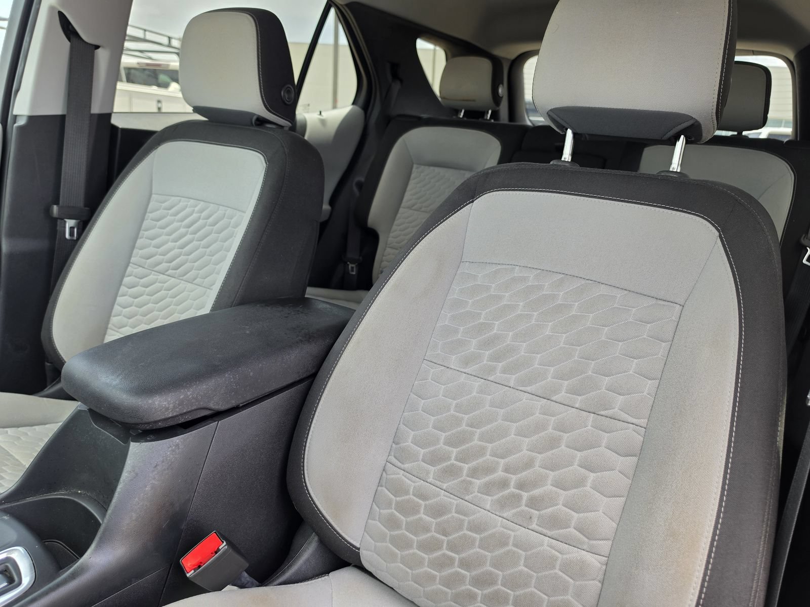Used 2020 Chevrolet Equinox LS w/ LS Convenience Package FWD image 14