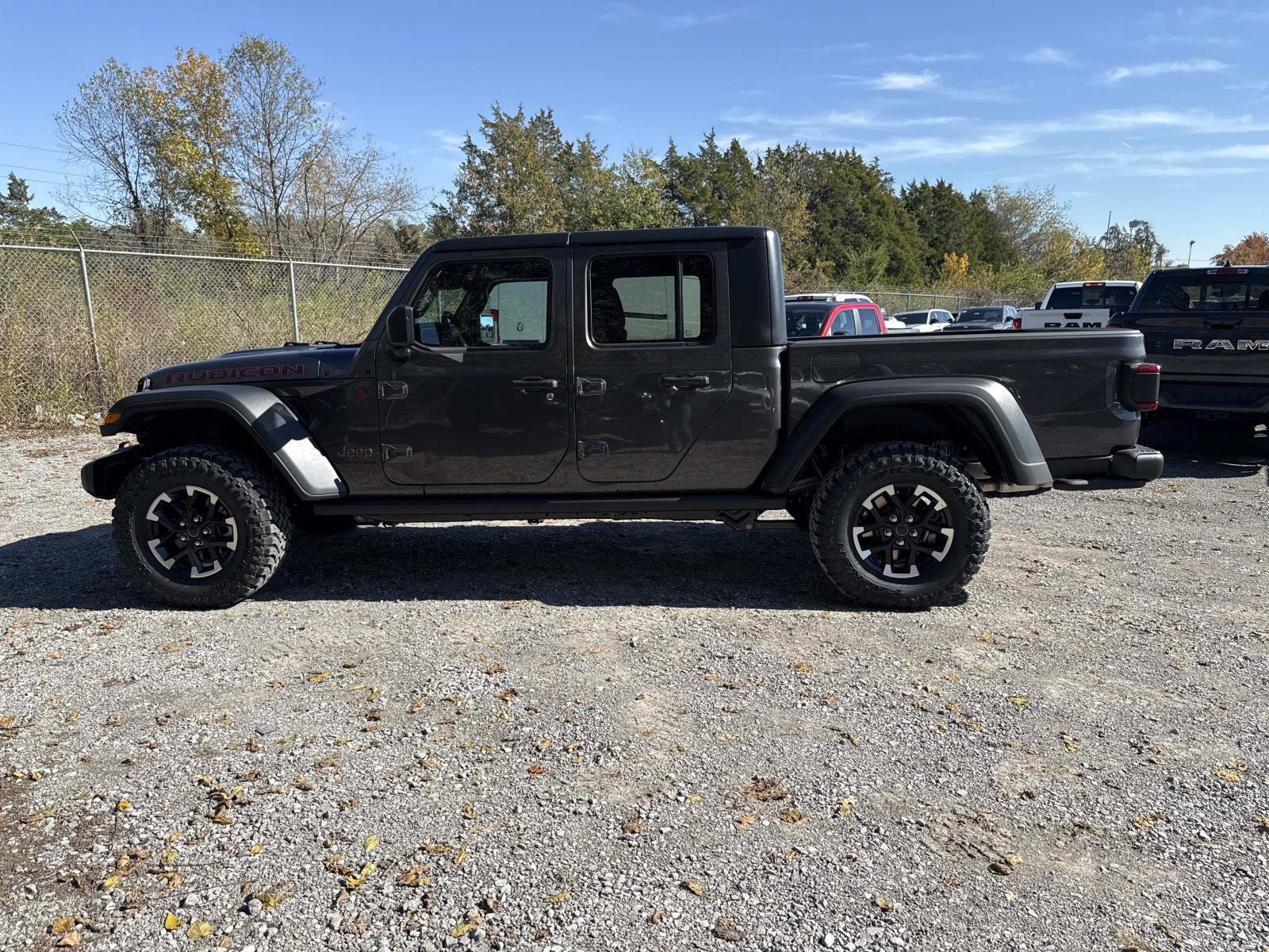 New 2026 Jeep Gladiator Rubicon w/ Safety Group AWD/4WD image 8