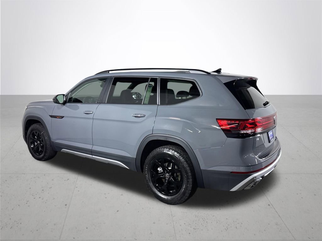 New 2026 Volkswagen Atlas Peak Edition image 8