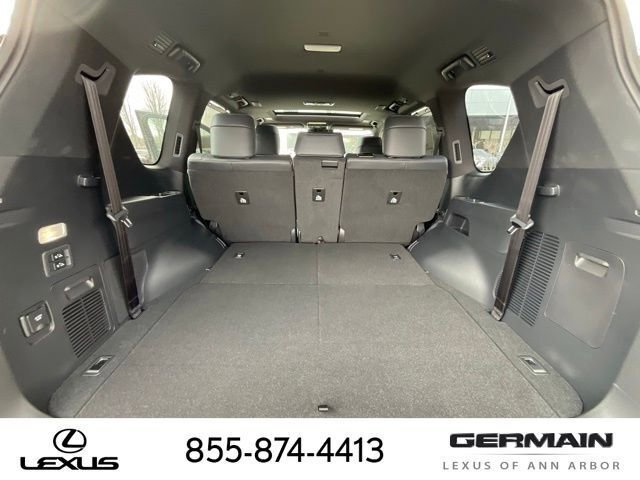 New 2026 Lexus LX 600 4WD w/ Interior Upgrade Package image 23