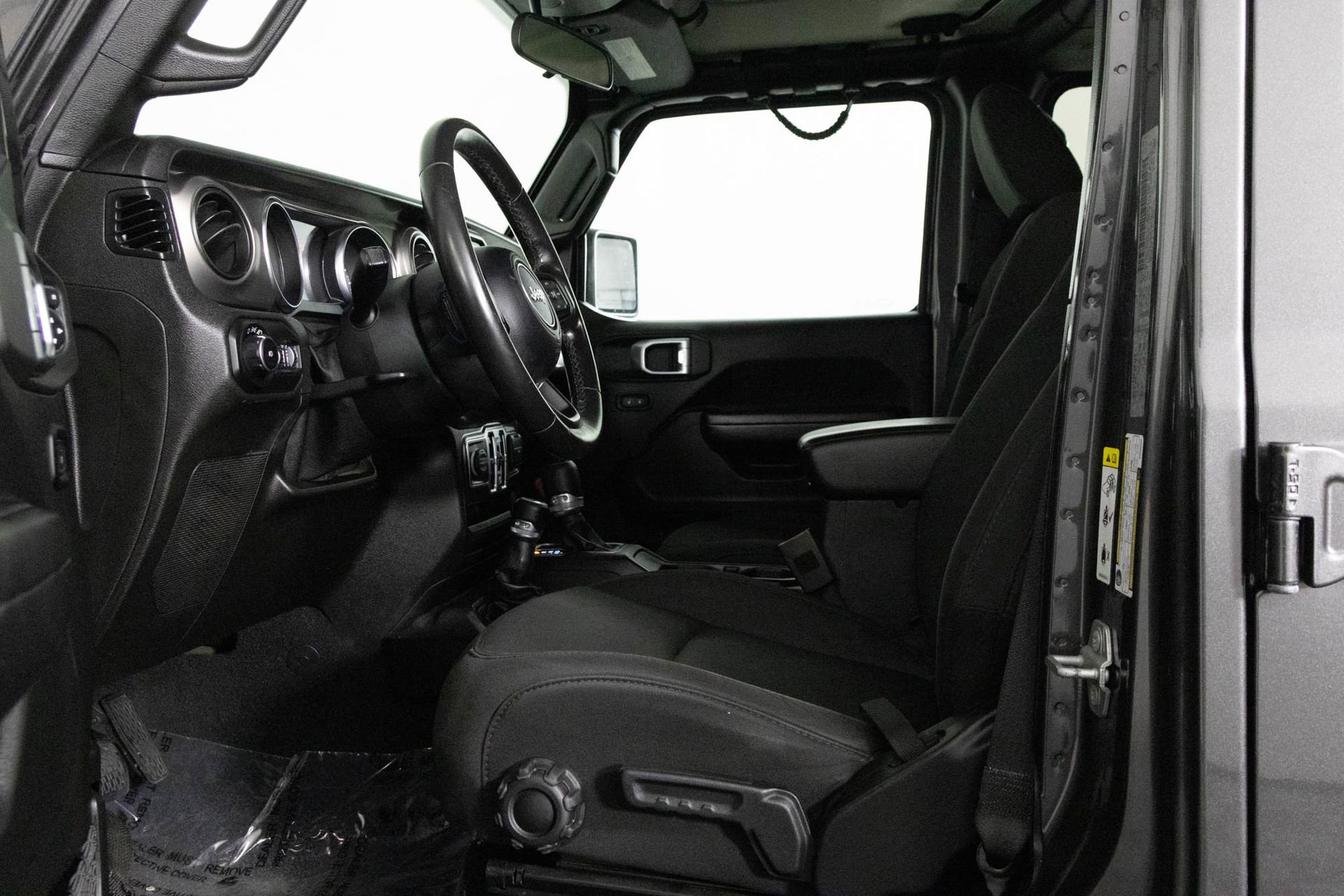 Used 2019 Jeep Wrangler Unlimited Sport S image 18