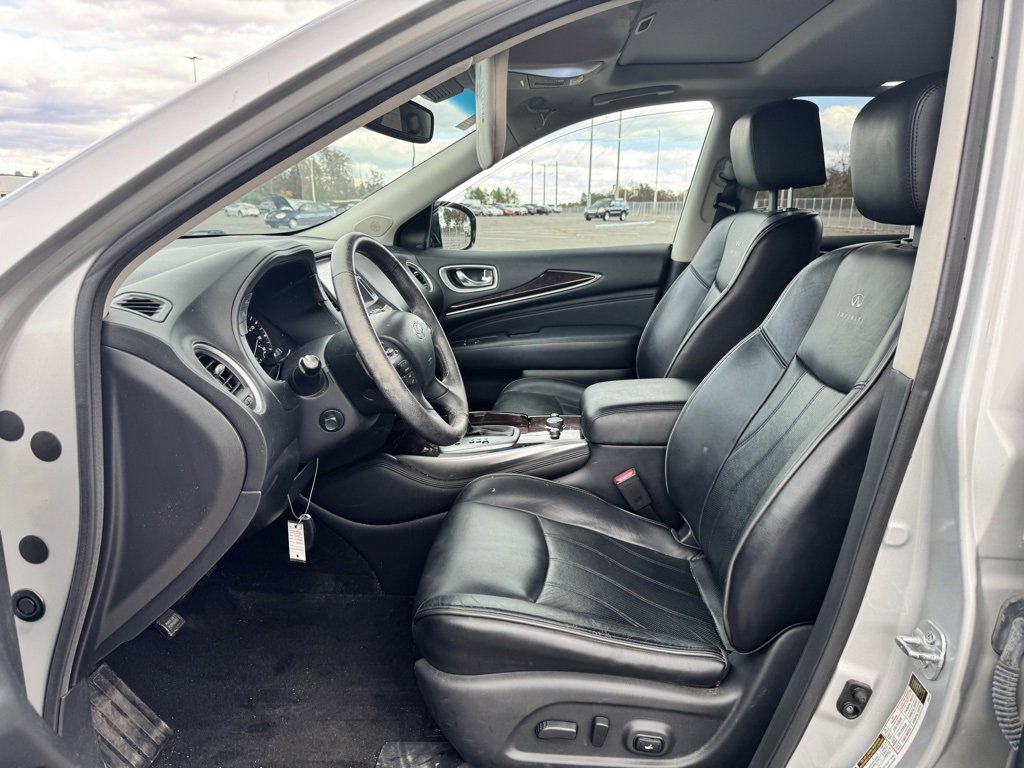 Used 2014 INFINITI QX60 AWD w/ Deluxe Touring Package image 14