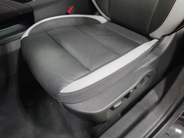 Used 2024 Buick Envision Sport Touring AWD/4WD image 27