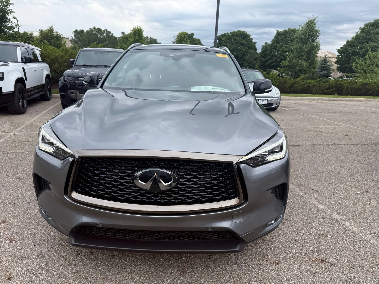 Used 2020 INFINITI QX50 Essential w/ Edition 30 Package AWD/4WD image 2