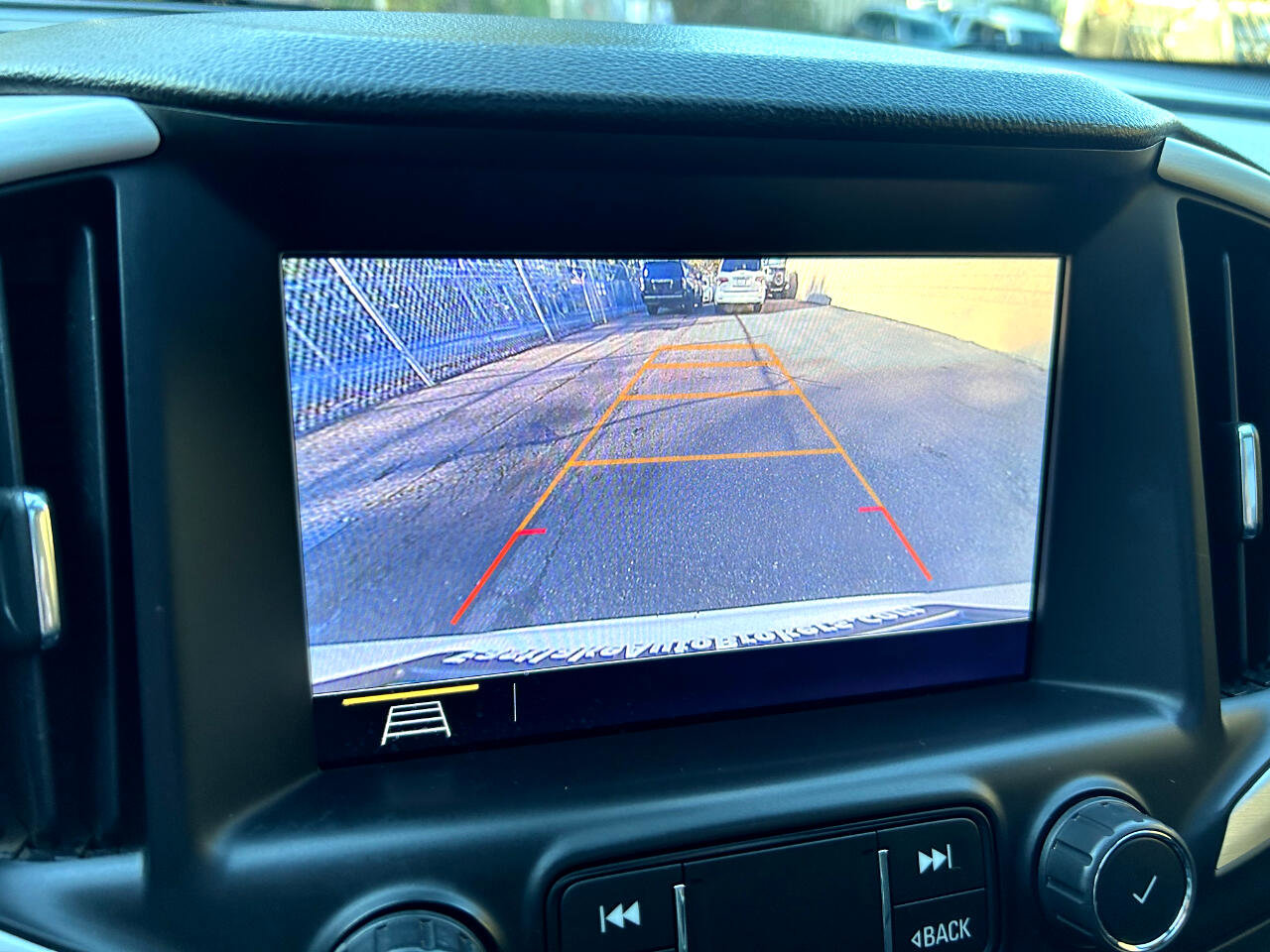 Used 2019 GMC Terrain SLT w/ Infotainment Package II image 18