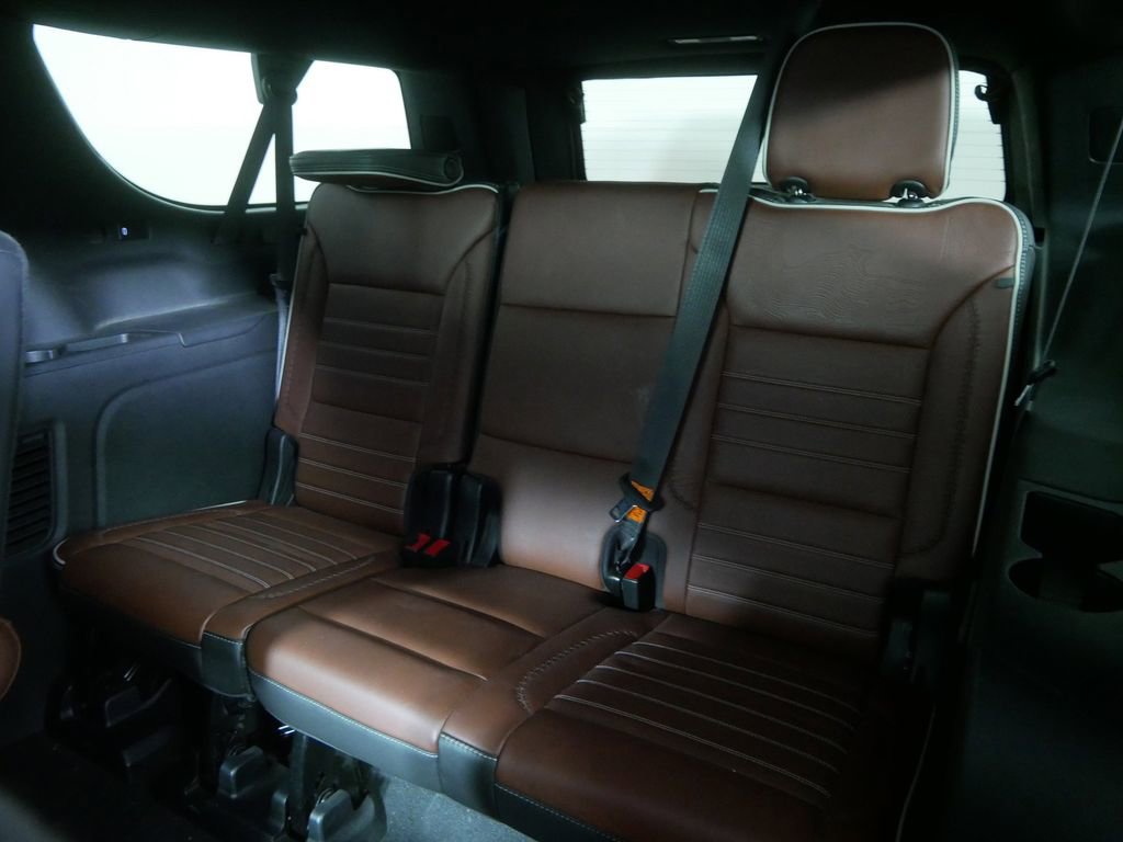 Used 2023 GMC Yukon XL Denali Ultimate AWD/4WD image 21