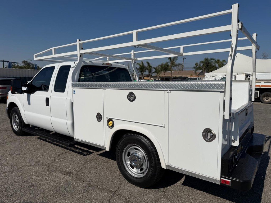 Used 2016 Ford F250 XL w/ XL Appearance Package image 9