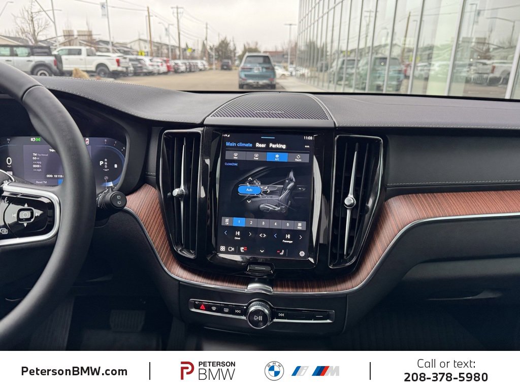 Used 2024 Volvo XC60 B5 Ultimate w/ Protection Package Premier image 11