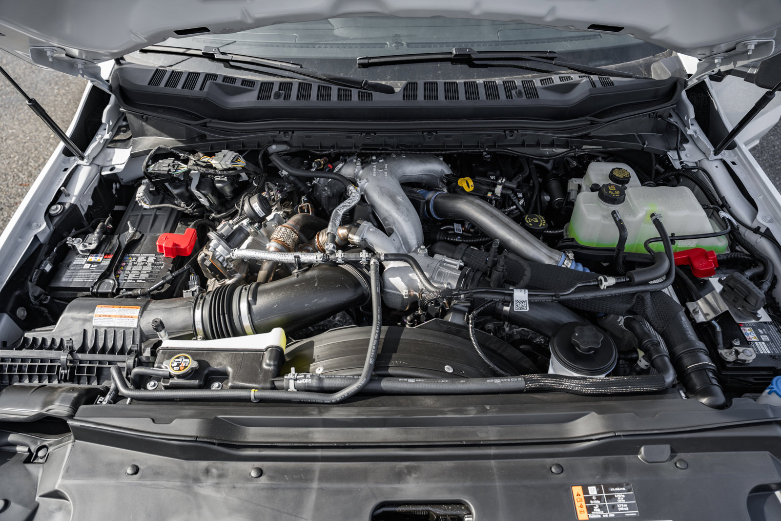 New 2026 Ford F550 4x4 Crew Cab image 27