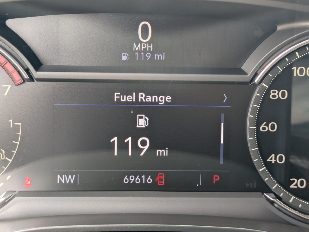 Used 2024 Cadillac XT6 Luxury FWD image 35