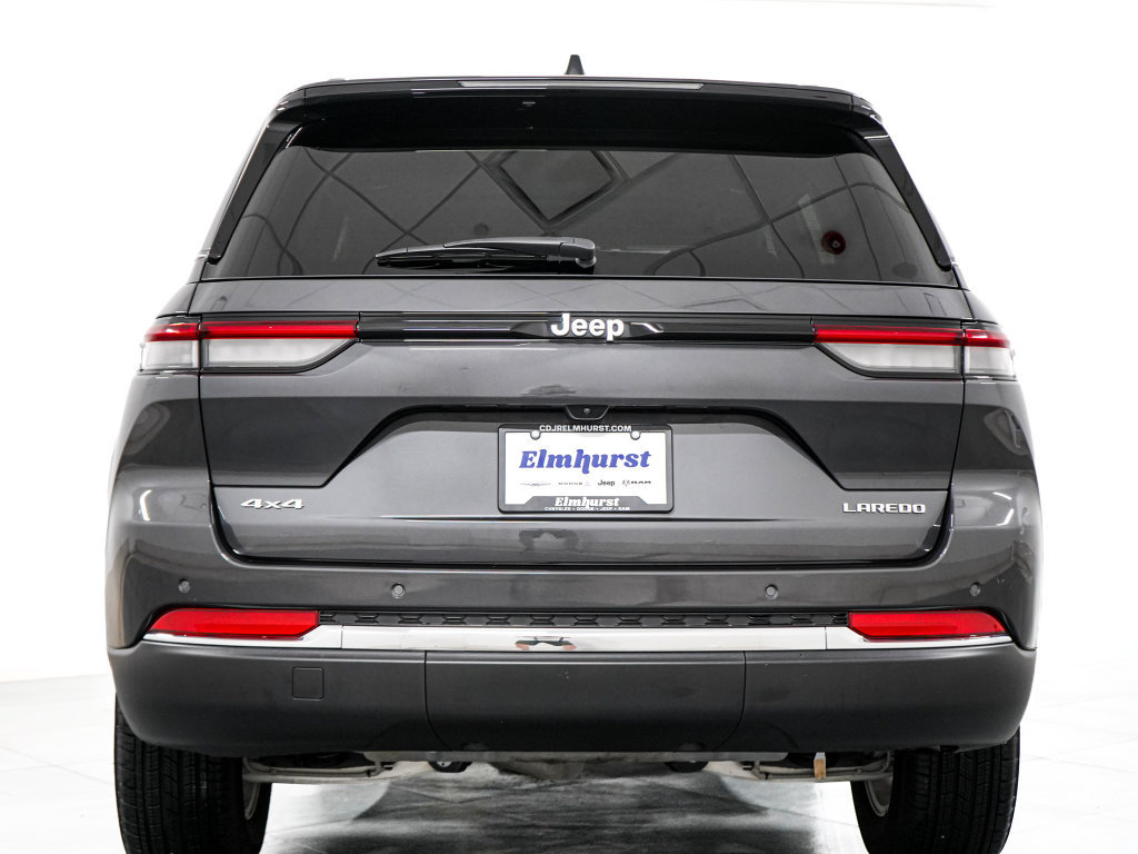 Used 2025 Jeep Grand Cherokee Laredo X AWD/4WD image 6