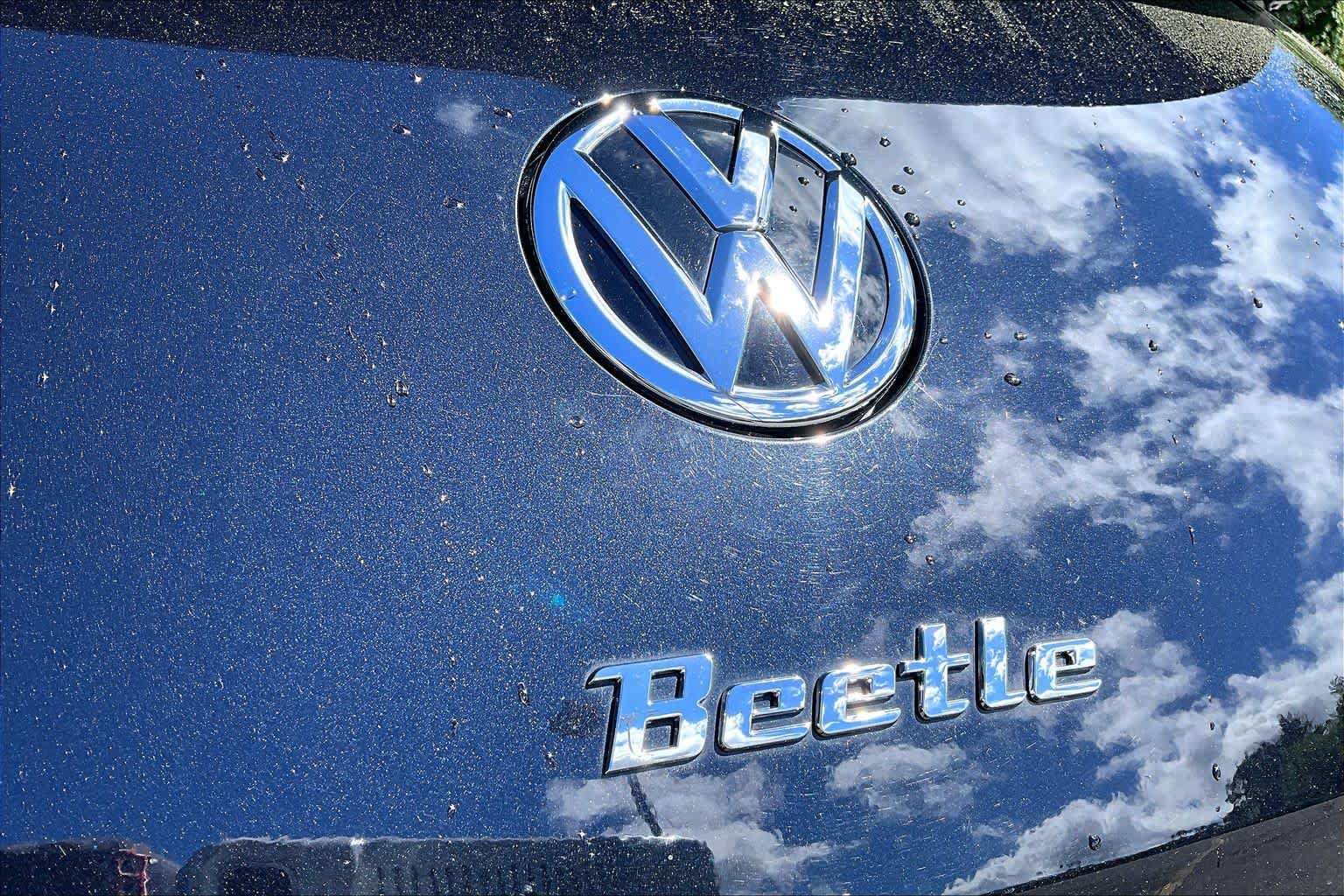 Used 2019 Volkswagen Beetle 2.0T Final Edition SEL FWD image 32