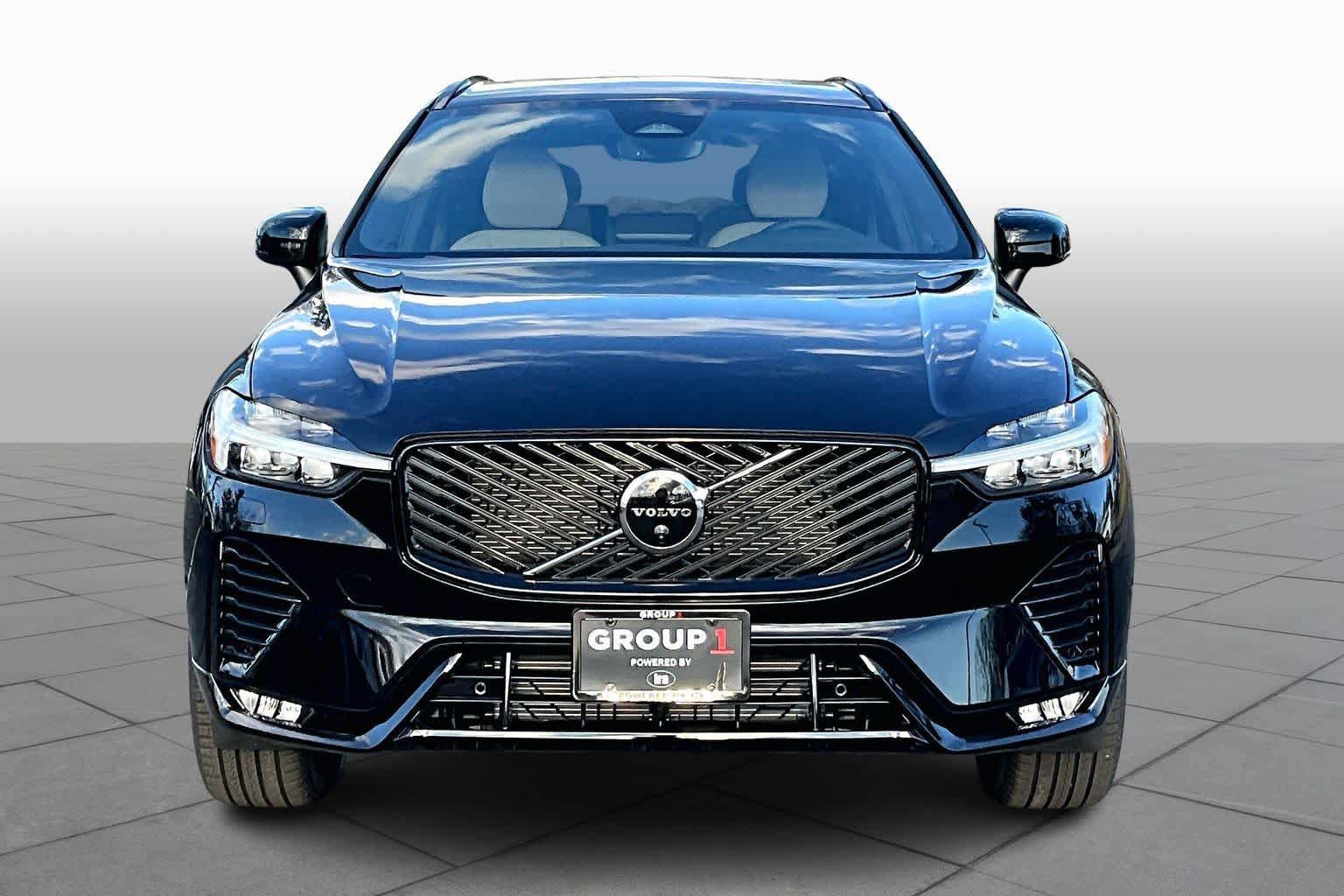 New 2026 Volvo XC60 B5 Plus w/ Protection Package Premier image 2