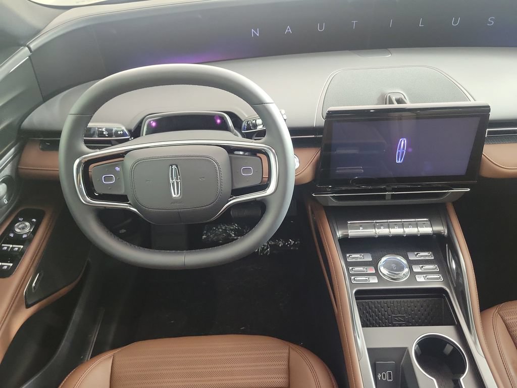 New 2026 Lincoln Nautilus Reserve AWD/4WD image 10
