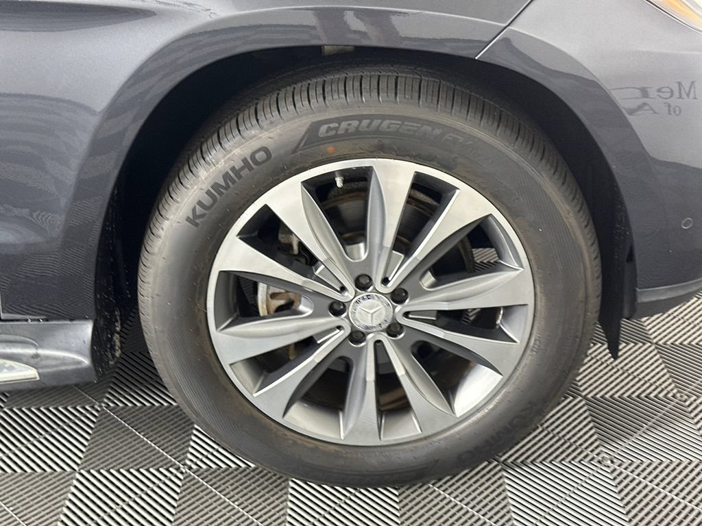 Used 2015 Mercedes-Benz GL 450 4MATIC image 12