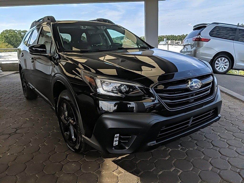 Used 2020 Subaru Outback Onyx Edition XT w/ Popular Package #2 image 3