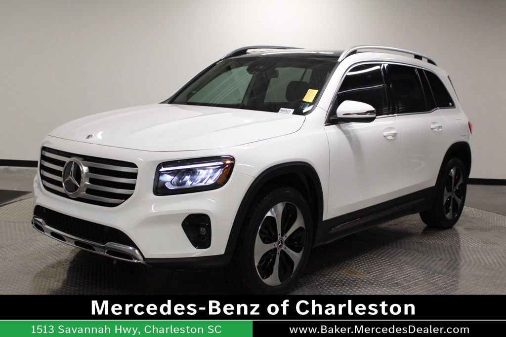 Certified 2026 Mercedes-Benz GLB 250 4MATIC image 1