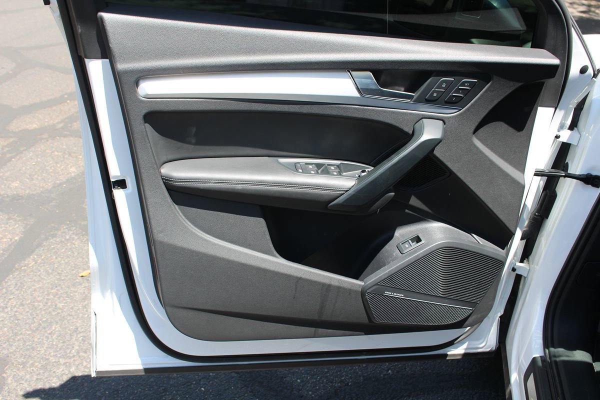 Used 2018 Audi SQ5 Prestige w/ Prestige Package AWD/4WD image 12